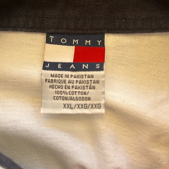 White Tommy Jeans Short Sleeve Polo Shirt - Picture 7 of 7